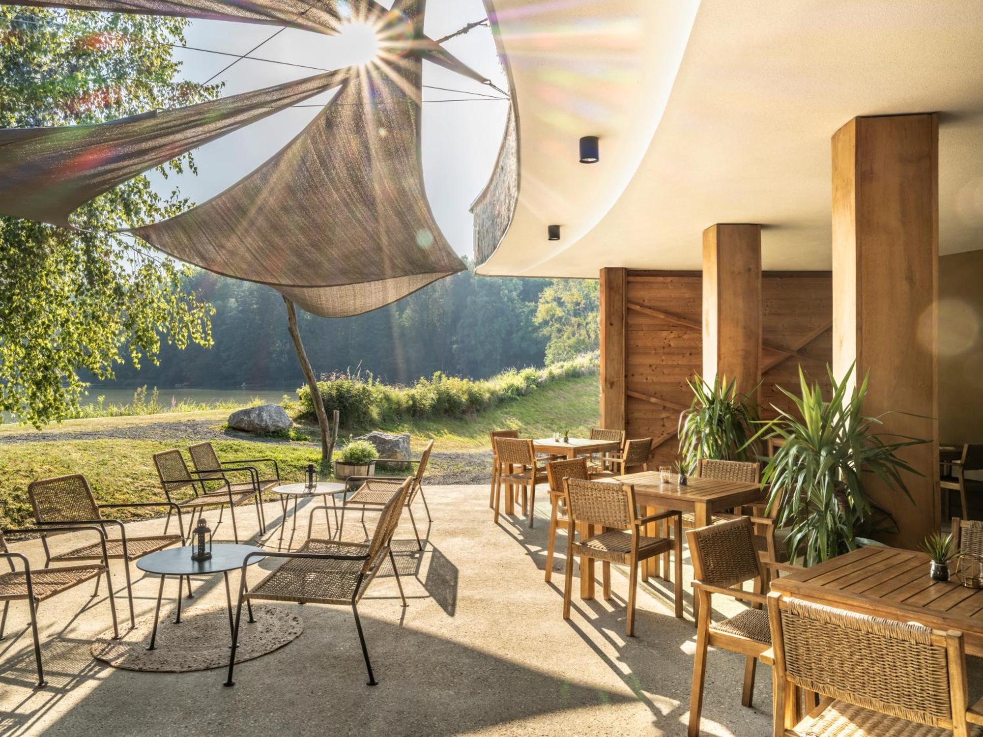 Falkensteiner Premium Camping Lake Blagus Sveti Jurij ob Scavnici Luaran gambar